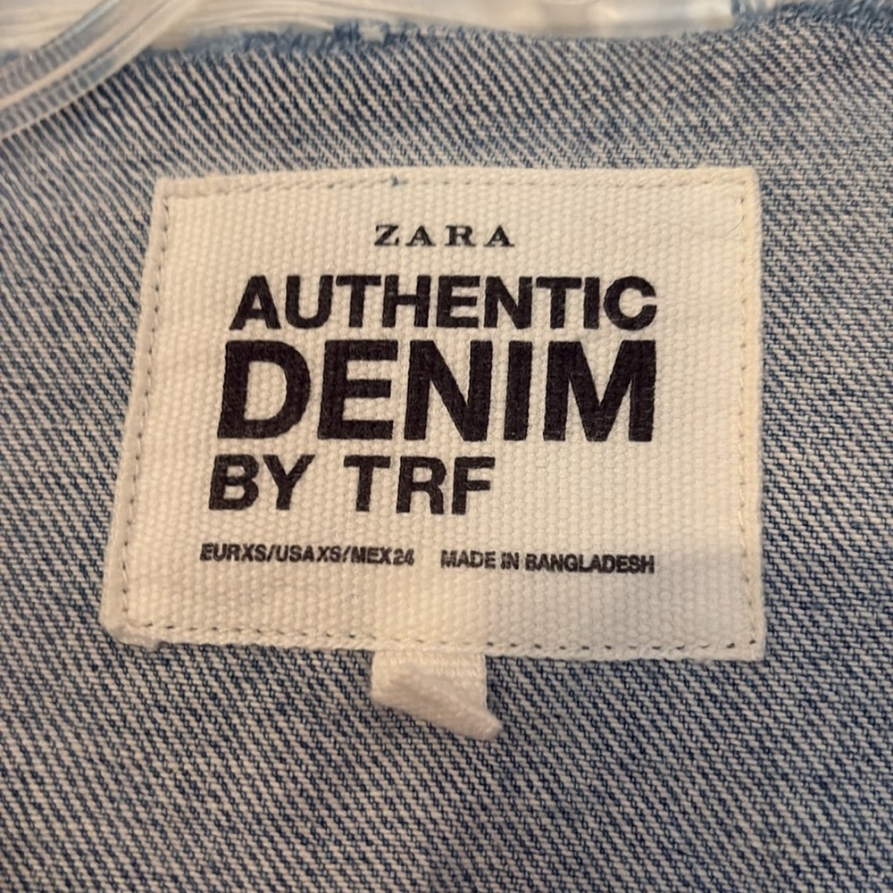 Zara Jacket - Picture 2 of 4